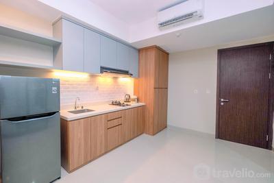 Apartemen Nine Residence - Cozy 2BR Apartment Nine Residence with City View By Travelio