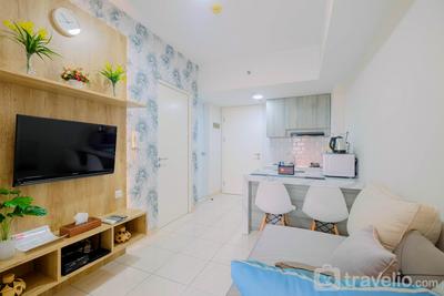 Modern and Comfortable 2BR Springlake Summarecon Bekasi Apartment By Travelio