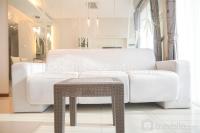Modern and Homey 2BR Apartment Thamrin Residence By Travelio