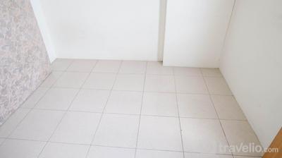Apartemen Puncak Permai - Best Deals 2BR Unfurnished with AC at Puncak Permai Apartment By Travelio