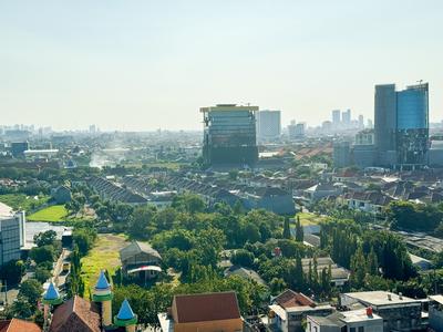 Apartemen Puncak Kertajaya - Spacious and Cozy Living 2BR Combined Unit at Puncak Kertajaya Apartment By Travelio