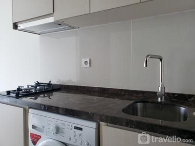 Apartemen Puri Mansion - Studio Unfurnished with AC at 25th Floor Puri Mansion Apartment By Travelio