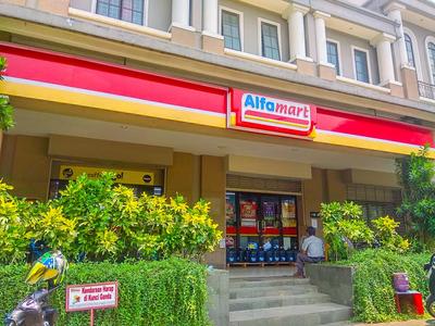 Apartemen Podomoro Golf View - Warm Studio Unfurnished with AC at Podomoro Golf View Apartment By Travelio