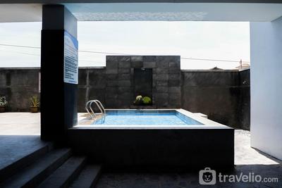 Apartemen Puri Mas - Best Price 2BR Strategic at Puri Mas Apartment By Travelio