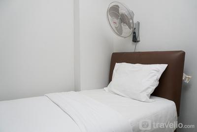 Apartemen Green Pramuka City - Tranquil Green Pramuka City 2BR Apartment near Shopping Center By Travelio