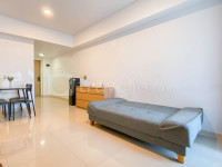 Apartemen Meikarta District 1 - Comfy Stay 2BR at Meikarta Apartment By Travelio