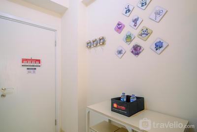 Apartemen Green Pramuka City - Studio Room at Green Pramuka City Apartment By Travelio