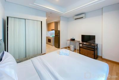 Apartemen Capitol Suites - Stunning and Homey Studio Capitol Suites Apartment By Travelio