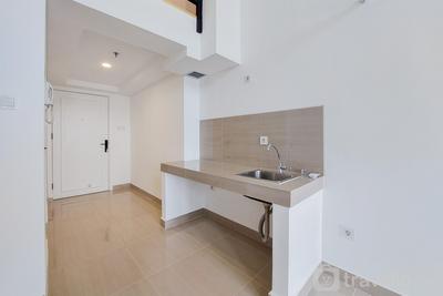 Apartemen Kingland Avenue - Unfurnished Studio Loft with AC at 17th Floor Kingland Avenue Apartment By Travelio