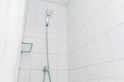 Apartemen Emerald Bintaro - Comfort 2BR Apartment at Emerald Bintaro By Travelio