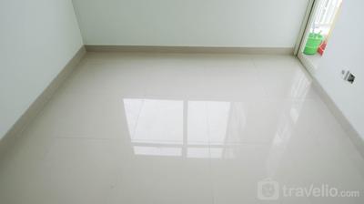 Apartemen Klaska Residence - Modern 1BR Unfurnished Apartment at Klaska Residence By Travelio
