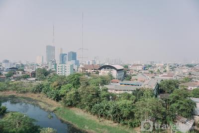 Apartemen Belmont Residence Puri - Homey and Cozy Stay Studio Belmont Residence Puri Apartement By Travelio