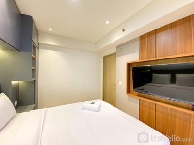 Apartemen Meikarta - Comfortable Design 2BR with Working Space Apartment at Meikarta By Travelio