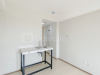 Apartemen Meikarta - Cozy Unfurnished Studio with AC at Meikarta Apartment By Travelio