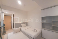 Studio Room Near UNPAD at Louvin Jatinangor Apartment By Travelio
