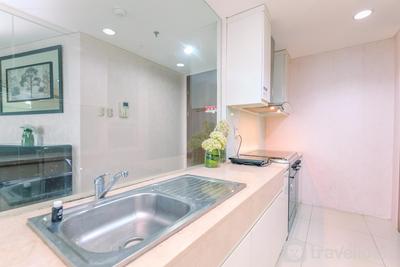 Apartemen Kemang Village - Spacious 3BR at Kemang Village Apartment By Travelio