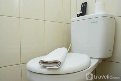 Apartemen Springlake Summarecon Bekasi - Cozy Living Studio at Springlake Summarecon Bekasi Apartment By Travelio