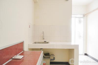 Apartemen Casablanca East Residence - Unfurnished 2BR Apartment with AC at Casablanca East Residences By Travelio