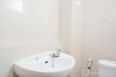 Apartemen Casablanca East Residence - Unfurnished 2BR Apartment with AC at Casablanca East Residences By Travelio