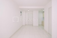 Apartemen Sentul Tower - Unfurnished 1BR with AC at 7th Floor Sentul Tower Apartment By Travelio