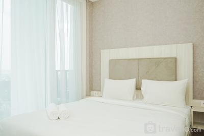 Comfy and Minimalist Studio Apartment at Tree Park City BSD By Travelio
