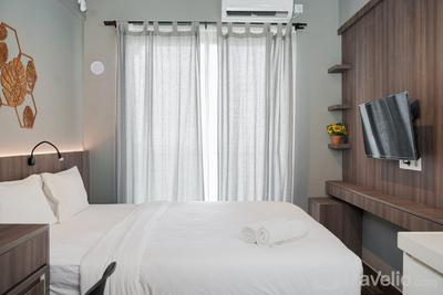 Good Designed and Cozy Studio at Sky House BSD Apartment By Travelio