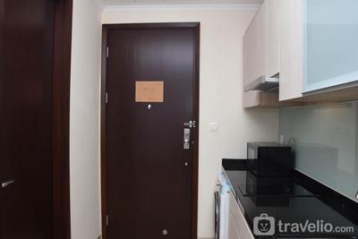 Apartemen Menteng Park - Fully Furnished with Comfortable Design Studio at Menteng Park Apartment By Travelio