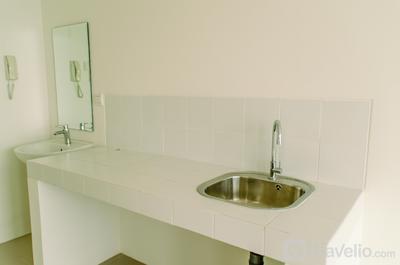 Apartemen Silk Town Alexandria - Unfurnished Studio Room with AC at Silk Town Apartment By Travelio