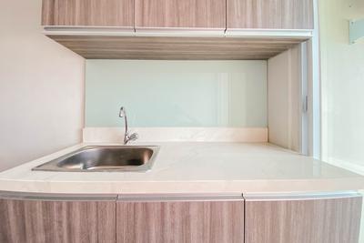 Apartemen Vittoria Residence - Unfurnished Good 1BR with AC Apartment at Vittoria Residence By Travelio