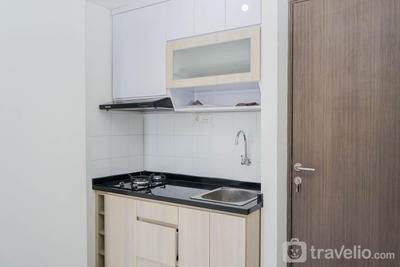 Apartemen Emerald Bintaro - Unfurnished 2BR Apartment at Emerald Bintaro with AC and City View By Travelio