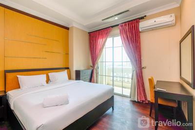 Apartemen Bellezza - Exclusive and Comfy 2BR with Extra Room at Bellezza Apartment By Travelio