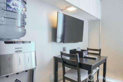 Apartemen Capitol Park Residence - Great Choice Deluxe Studio Apartment at Capitol Park Residence By Travelio