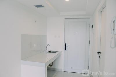 Apartemen Kingland Avenue - Modern Look Studio Loft Unfurnished at Kingland Avenue Apartment By Travelio
