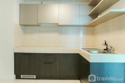 Apartemen St. Moritz Puri - Unfurnished 2BR with AC at 7th Floor St. Moritz Apartment with City View By Travelio