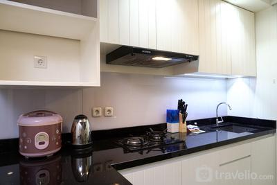 Apartemen Gading Greenhill - 2BR Gading Greenhill Apartment near Singapore International School By Travelio