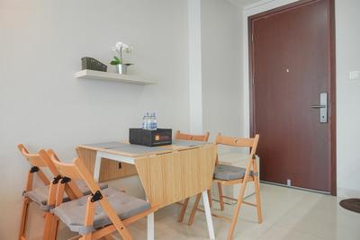 Apartemen Green Sedayu - Wonderful and Homey 3BR Green Sedayu Apartment By Travelio