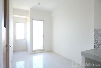 Apartemen Puncak CBD - Cozy Living Unfurnished 2BR at Puncak CBD Apartment By Travelio