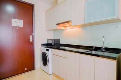 Apartemen Menteng Park - Nice and Elegant Studio at Menteng Park Apartment By Travelio