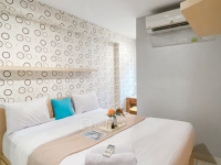 Relaxing and Homey 2BR Cinere Bellevue Suites Apartment By Travelio