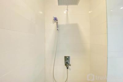 Apartemen St. Moritz Puri - Comfortable and Warm 2BR at St. Moritz Puri Apartment By Travelio