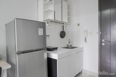 Apartemen Westmark Tanjung Duren - Comfort and Cozy Living Studio Room at Westmark Tanjung Duren Apartment By Travelio