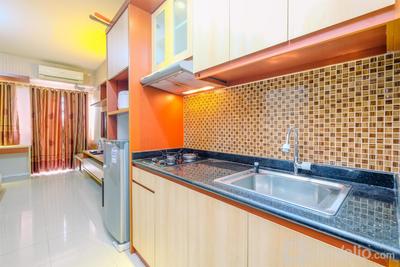 Apartemen Park View Condominium - Minimalist Studio at Park View Condominium Apartment By Travelio