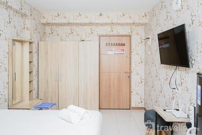 Apartemen Green Palm Residence - Homey Studio Apartment at Green Palm Residence By Travelio