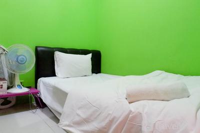 Apartemen Gunawangsa Manyar - 2BR Apartment with City View at Gunawangsa Manyar By Travelio