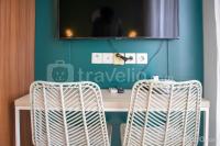 Apartemen West Vista - Well Appointed and Homey Studio at West Vista Apartment By Travelio