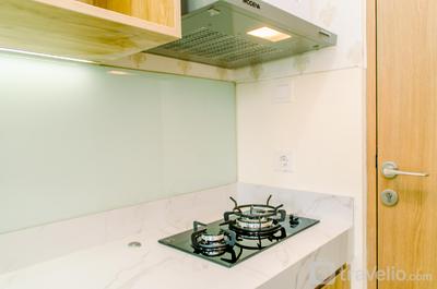 Apartemen B Residence - Fully Furnished Studio with Cozy Style Apartment at B Residence By Travelio