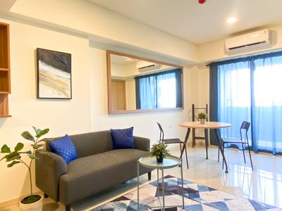 Apartemen Meikarta - Good Deal and Modern Look 3BR Meikarta Apartment By Travelio