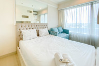 Apartemen Grand Kamala Lagoon - Elegant and Tidy Studio at Grand Kamala Lagoon Apartment By Travelio