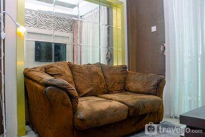 Apartemen Woodland Park Residence - Good Location with Simply Furnished 1BR Apartment Woodland Park Residence By Travelio