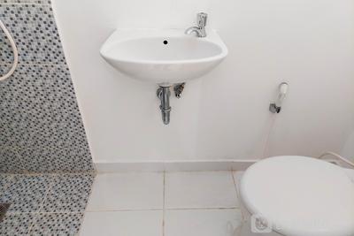 Apartemen Aeropolis Residence - Unfurnished Studio Apartment with AC at 3rd Floor Aeropolis Residence By Travelio